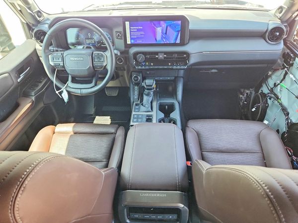 2025 TOYOTA LAND CRUISER