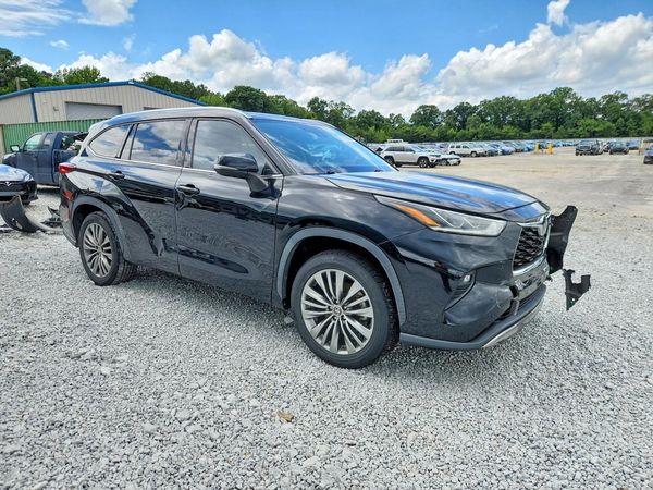 2020 TOYOTA HIGHLANDER Platinum