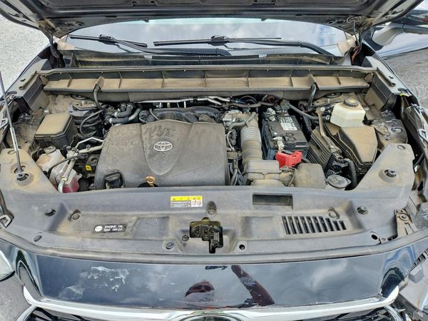 2020 TOYOTA HIGHLANDER Platinum