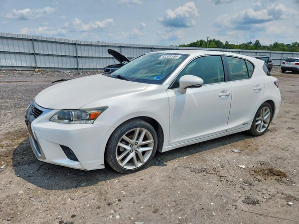 2016 LEXUS CT 200h