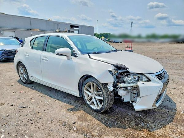 2016 LEXUS CT 200h