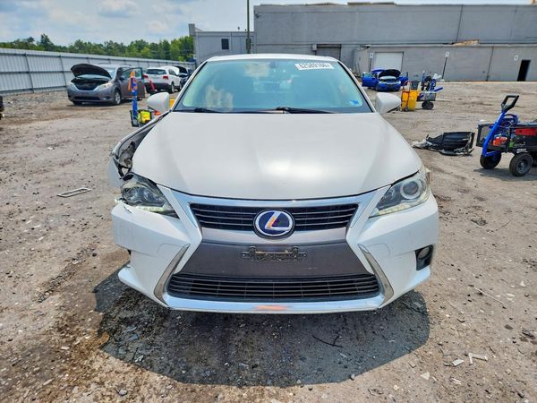 2016 LEXUS CT 200h