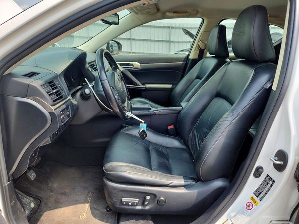 2016 LEXUS CT 200h