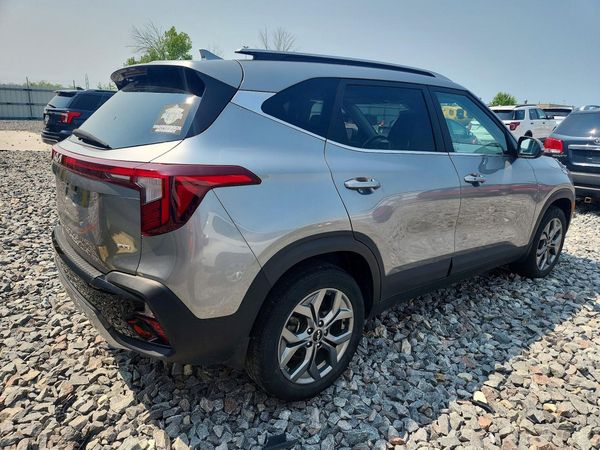 2024 KIA SELTOS S, X-Line