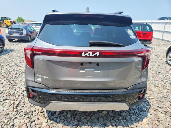 2024 KIA SELTOS S, X-Line