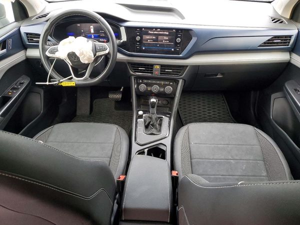 2024 VOLKSWAGEN TAOS