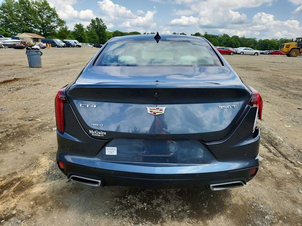 2022 CADILLAC CT4 Luxury+
