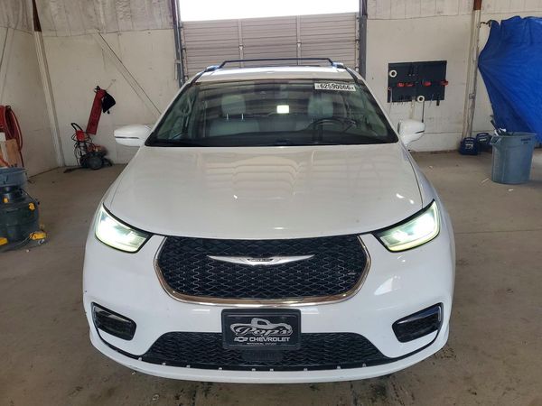 2021 CHRYSLER PACIFICA