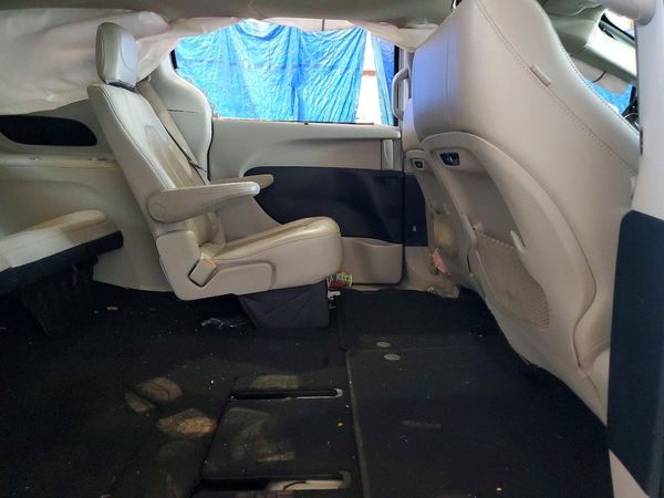 2021 CHRYSLER PACIFICA