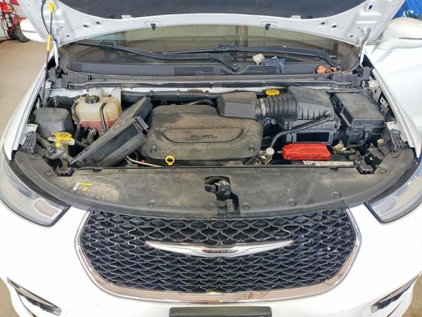 2021 CHRYSLER PACIFICA