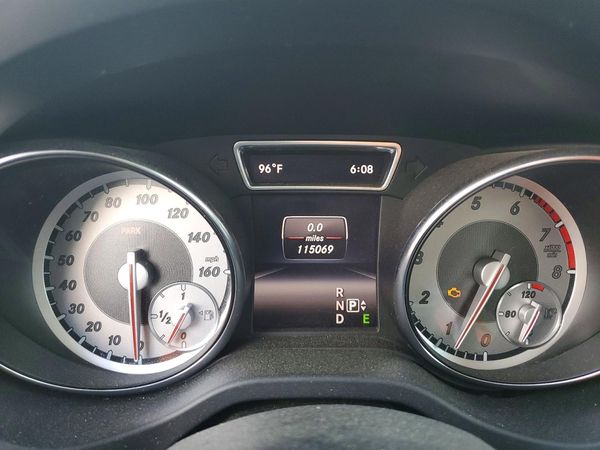 2015 MERCEDES-BENZ GLA GLA250