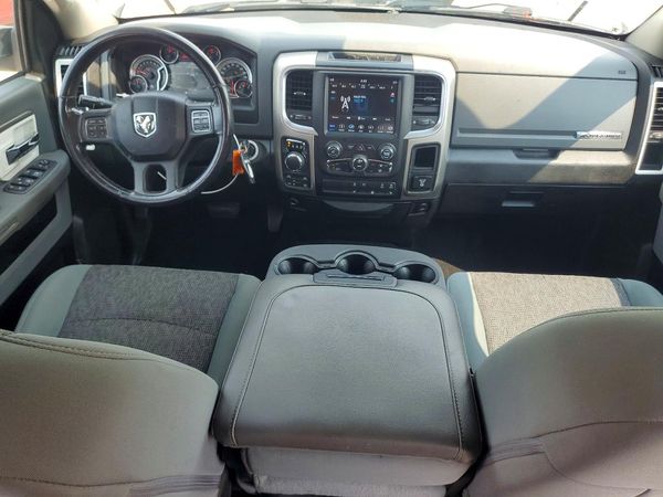 2019 RAM 1500 CLASSIC SLT