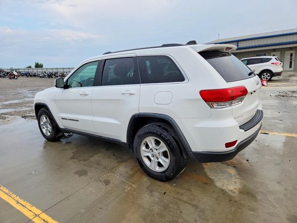2017 JEEP GRAND CHEROKEE LAREDO 4X2