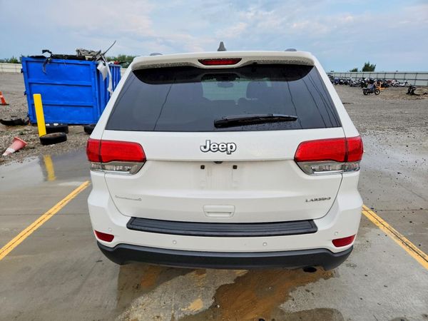 2017 JEEP GRAND CHEROKEE LAREDO 4X2