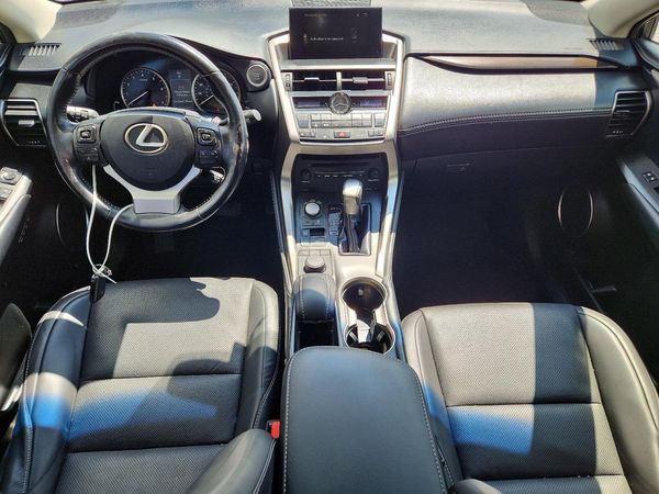 2017 LEXUS NX 200T
