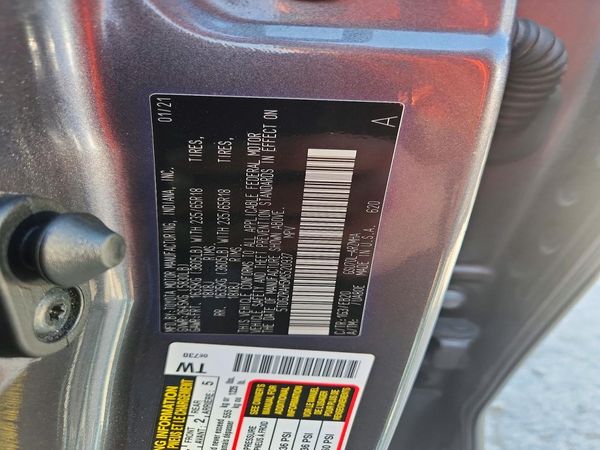 2021 TOYOTA HIGHLANDER XLE