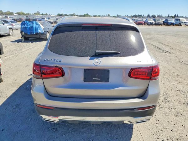 2020 MERCEDES-BENZ GLC GLC300-4M