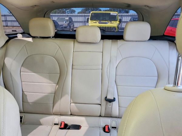 2020 MERCEDES-BENZ GLC GLC300-4M