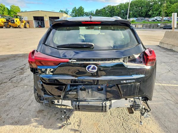 2021 LEXUS UX 250h Premium