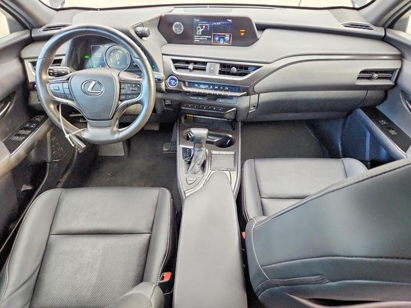 2021 LEXUS UX 250h Premium