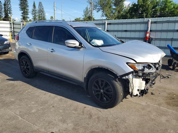2020 NISSAN ROGUE