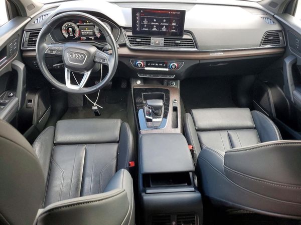 2021 AUDI Q5