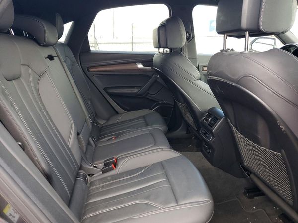 2021 AUDI Q5