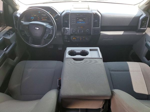 2017 FORD F150