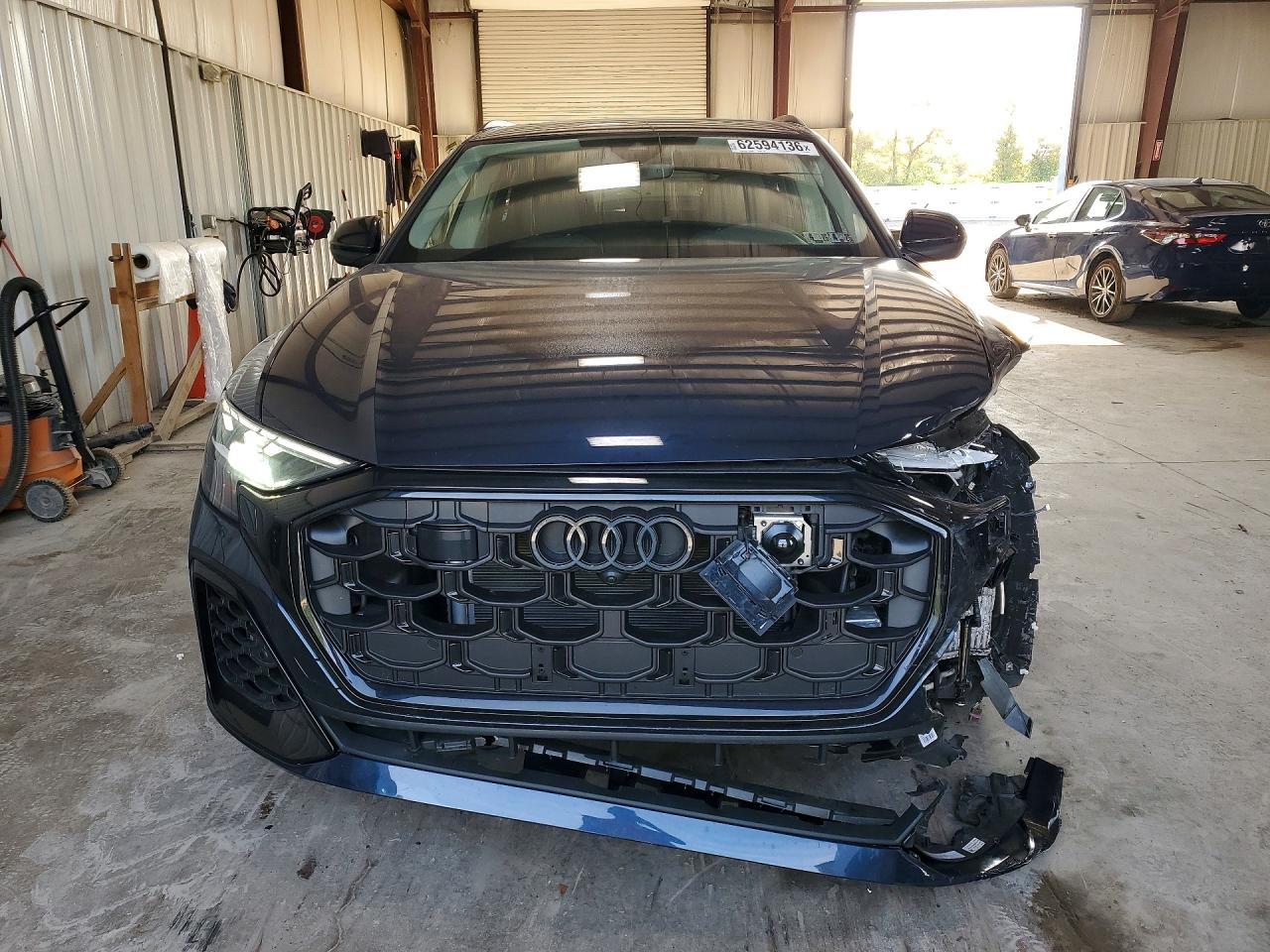 2025 AUDI Q8