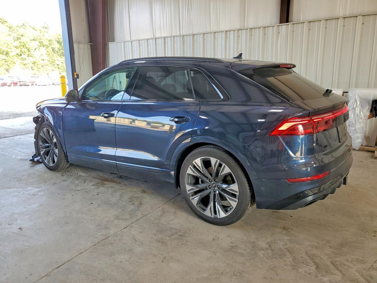 2025 AUDI Q8