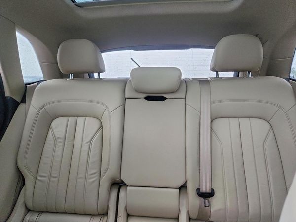 2018 AUDI Q5 quattro Premium Plus