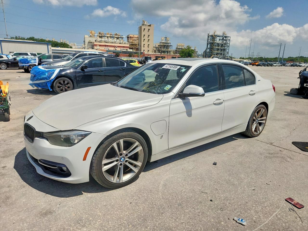 2017 BMW 330E