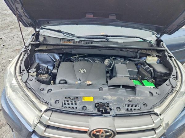 2019 TOYOTA HIGHLANDER
