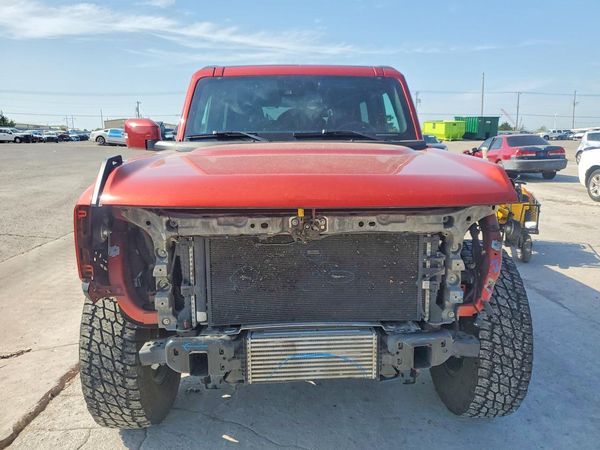 2022 FORD BRONCO