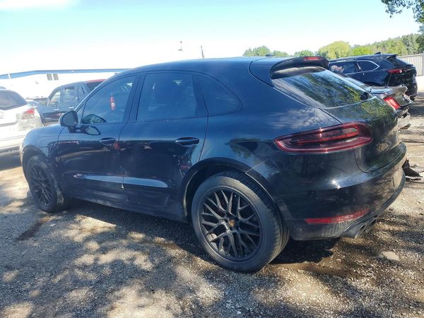 2018 PORSCHE MACAN Macan GTS