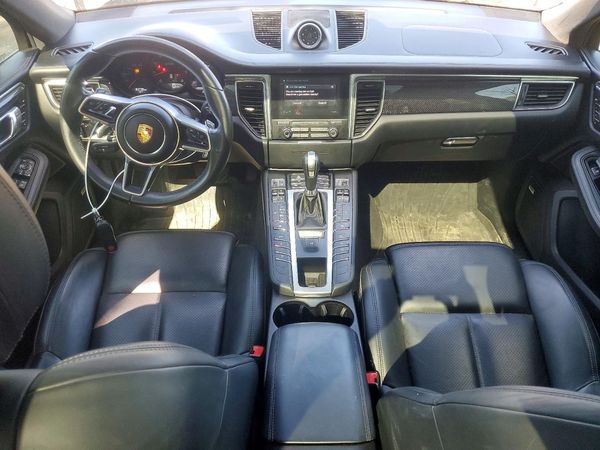 2018 PORSCHE MACAN Macan GTS