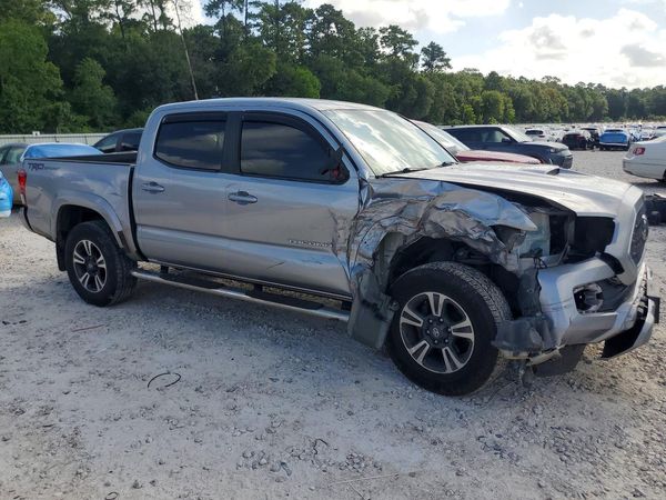 2018 TOYOTA TACOMA