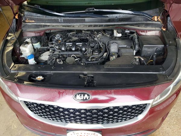 2016 KIA SEDONA LX - Middle-low