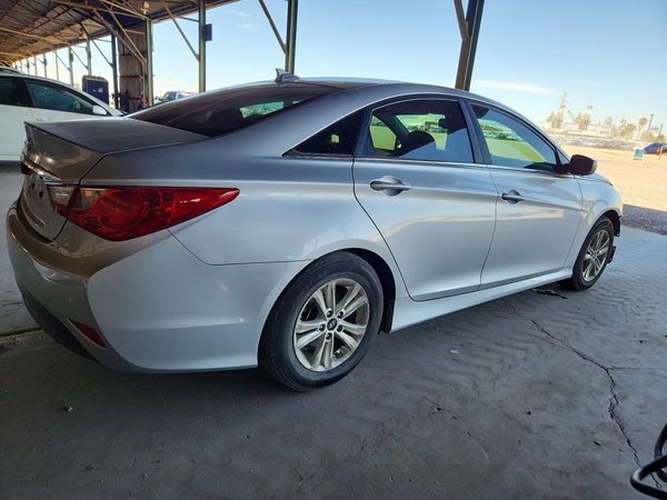 2014 HYUNDAI SONATA GLS/ GLS Popular