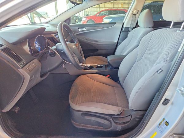 2014 HYUNDAI SONATA GLS/ GLS Popular