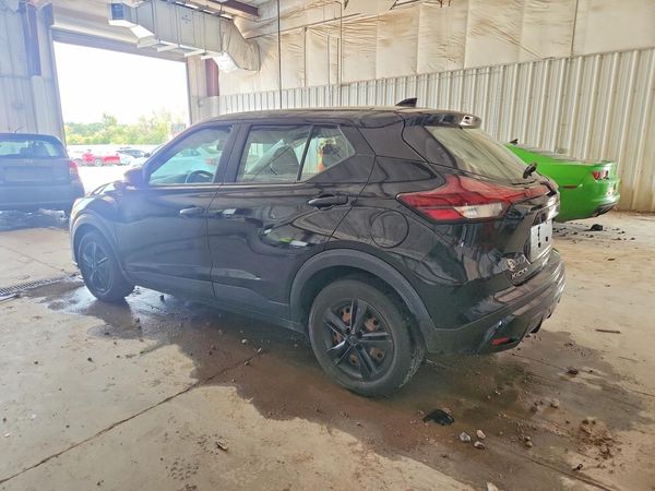 2023 NISSAN KICKS S