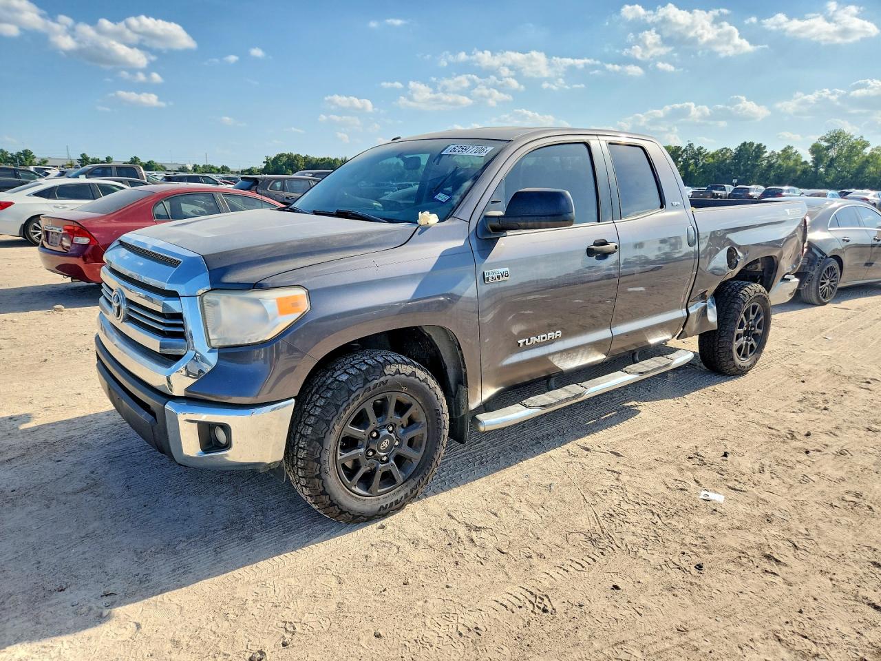 2017 TOYOTA TUNDRA SR/SR5