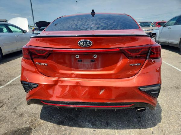 2020 KIA FORTE GT Line