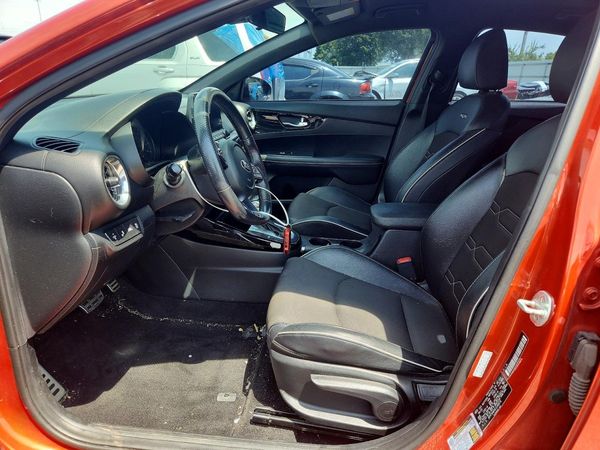 2020 KIA FORTE GT Line