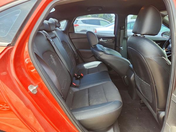 2020 KIA FORTE GT Line