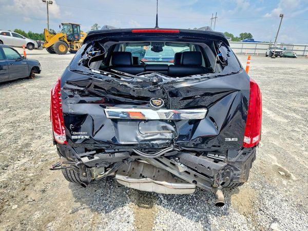 2012 CADILLAC SRX Luxury