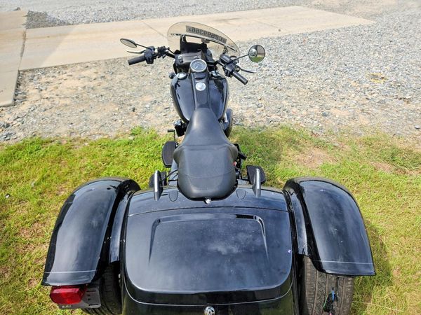 2023 HARLEY-DAVIDSON FL
