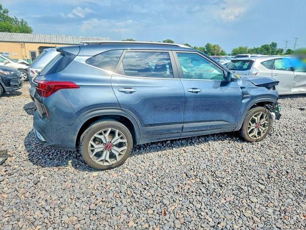 2022 KIA SELTOS SX, SX Sunroof Pkg