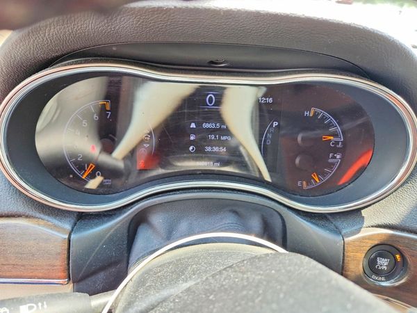 2016 JEEP GRAND CHEROKEE Limited