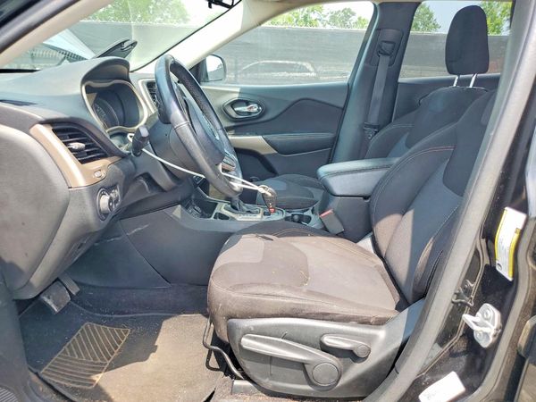 2017 JEEP CHEROKEE LATITUDE FWD
